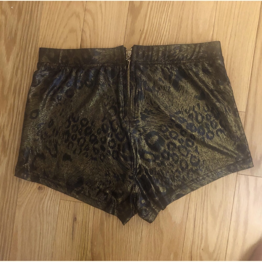 Sexy Metallic gold foil Leopard print New Original Parisian hot short